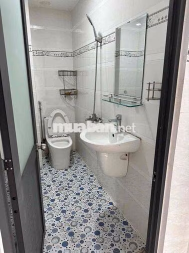 MẶT TIỀN CẦN BÁN GẤP, THƯƠNG LƯỢNG TỐT