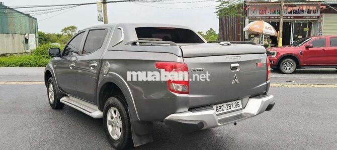 Mitsubishi Triton Xám 156.840 km
