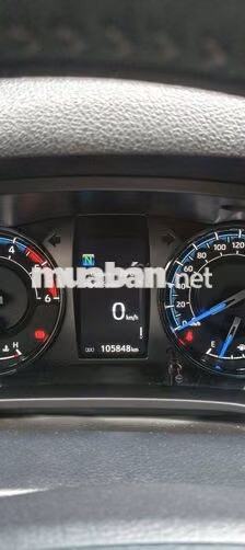 Toyota Hilux e aventure 2021 Cam Tự động