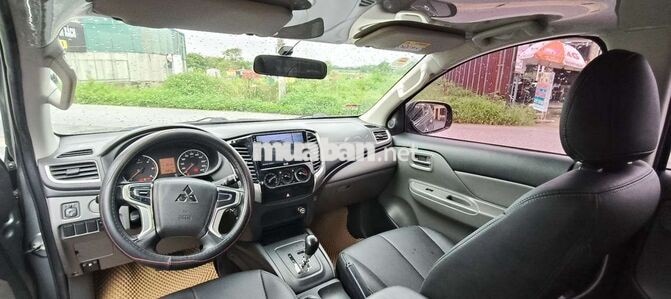 Mitsubishi Triton Xám 156.840 km