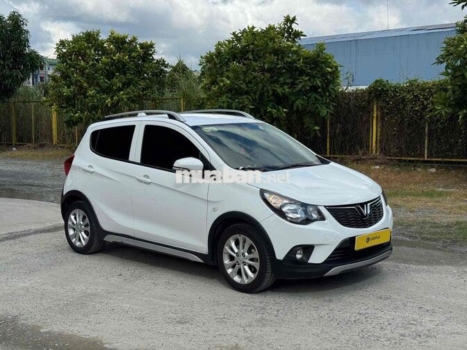 Vinfast Fadil tiêu chuẩn 2020