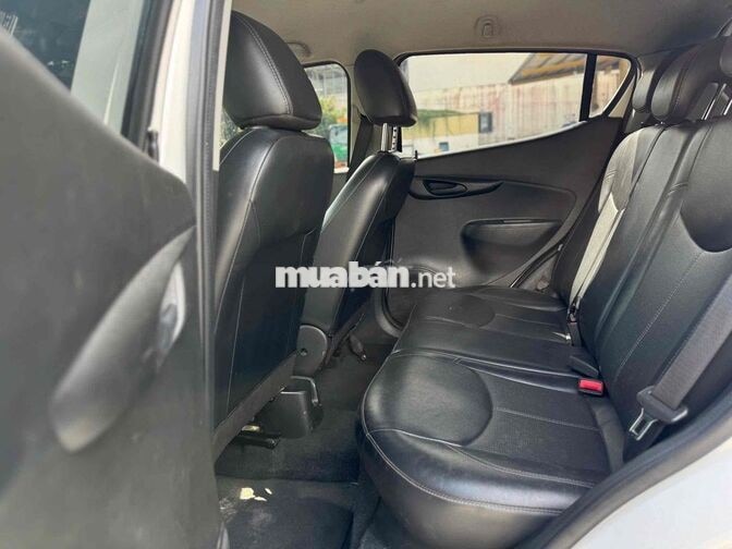 Vinfast Fadil tiêu chuẩn 2020
