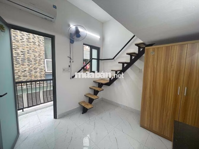 CHO THUÊ PHÒNG TRỌ BAN CÔNG MỚI XÂY