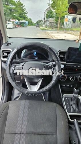 Hyundai Venue Tiêu chuẩn 2024 Trắng Tự động