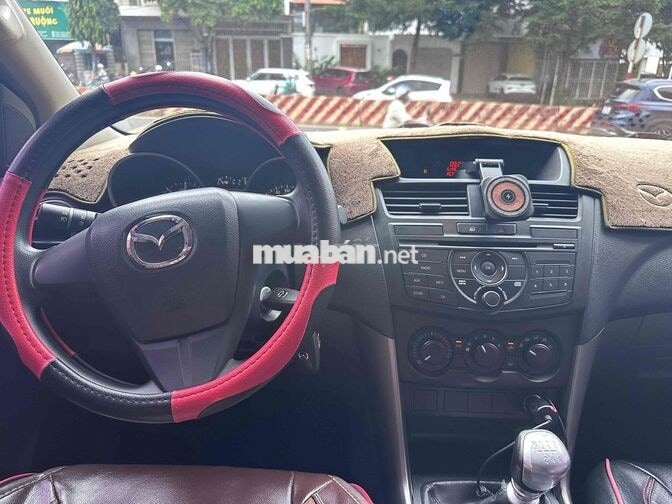 Mazda BT-50 2018 Số sàn Dầu Nâu