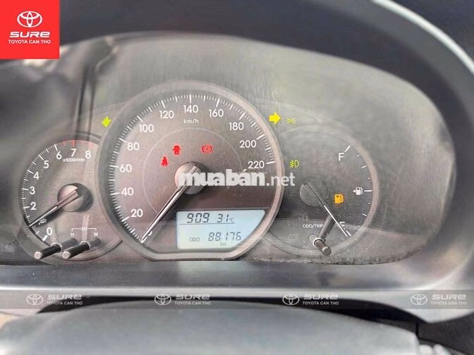 Toyota Vios E 2023 Bạc Số sàn 88.000 km