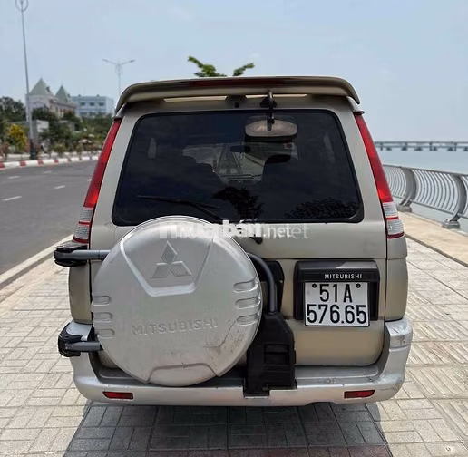Mitsubishi Jolie 2003