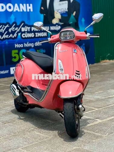 Piaggio Vespa Sprint 2021 Hồng Nữ Tính