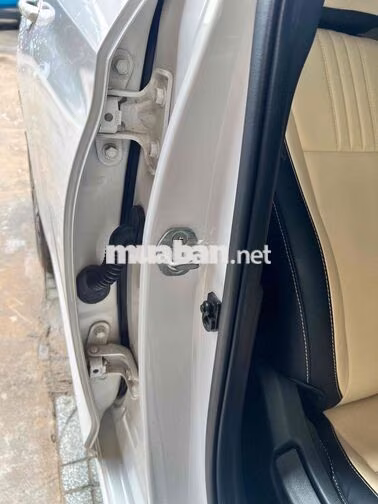 Hyundai Accent 1.4 MT 2019 Trắng Số sàn