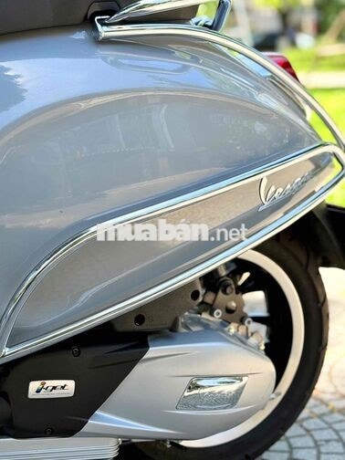 Piaggio Vespa Sprint 2025 Xám 3000 km