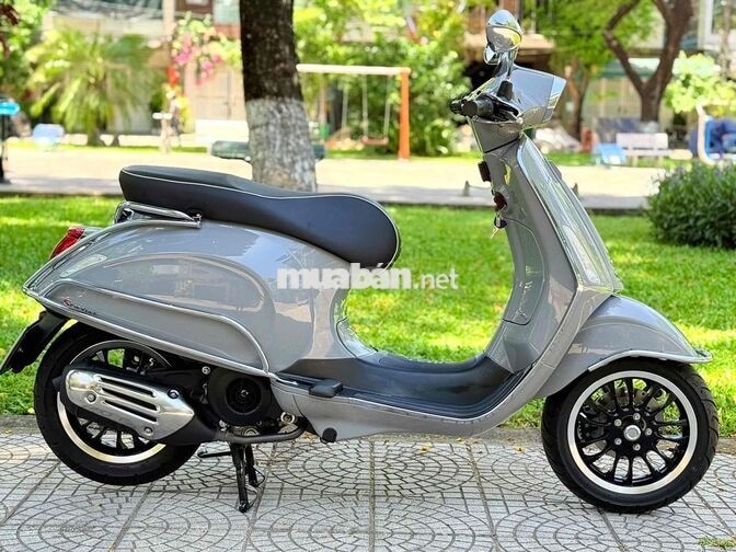 Piaggio Vespa Sprint 2025 Xám 3000 km