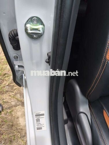 Mitsubishi Attrage mới zin 99% bao zin full hãng