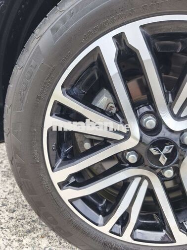 Mitsubishi Attrage mới zin 99% bao zin full hãng
