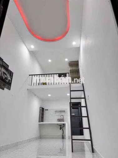 Siêu phẩm Duplex ban công_Gác cao_chi phí rẻGần Ngã Tư Gò Mây qua HUIT