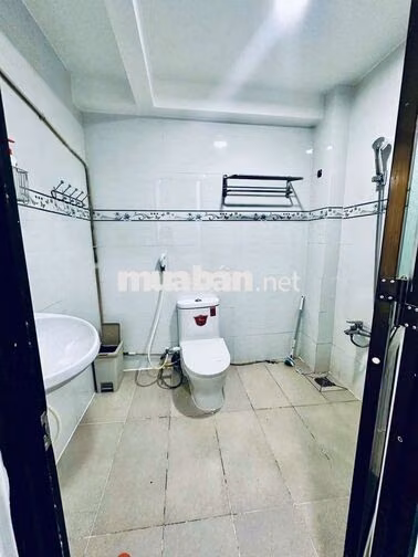 nhà nc mới tr 1 lầu sân thượng vạn kiếp p3 Q.bình thạnh