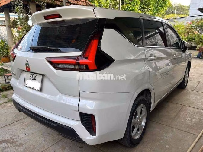 Mitsubishi Xpander AT ECO 2022 Trắng