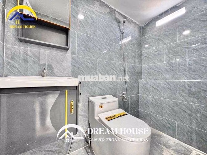 Siêu phẩm Duplex ban công_Gác cao_chi phí rẻGần Ngã Tư Gò Mây qua HUIT