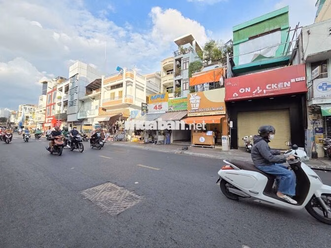  🏠4,5mx18m🏠Nhà MT số 51 Tô Hiến Thành, p.Hòa Hưng❌Đối diện chợ Chí Hòa