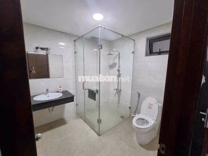 Cho thuê nhà khu Đô Thị Đa Phước Hải Châu 4pn giá 22 triệu