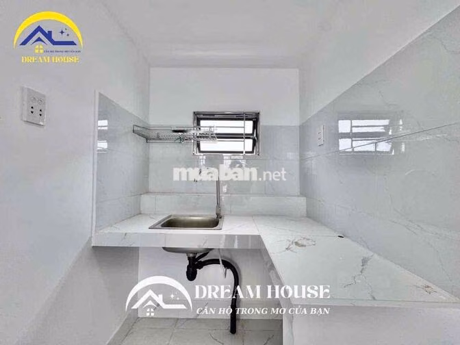 Siêu phẩm Duplex ban công_Gác cao_chi phí rẻGần Ngã Tư Gò Mây qua HUIT