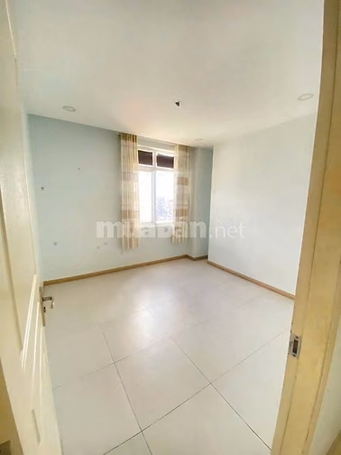 Chung cư Bảy Hiền cho thuê 3p ngủ, không nội thất giá 10,5tr/tháng