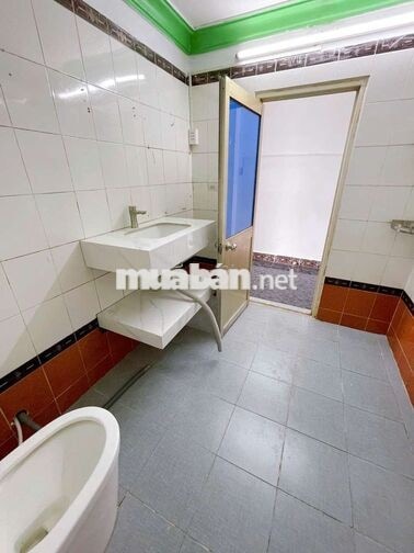 PHÒNG BAN CÔNG RỘNG 30M² – SIÊU THOÁNG 🌿