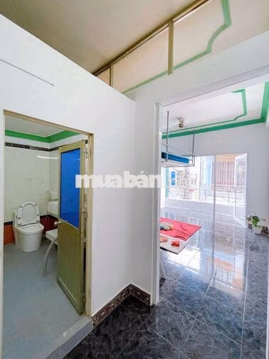 PHÒNG BAN CÔNG RỘNG 30M² – SIÊU THOÁNG 🌿