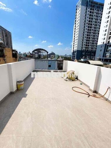 BÁN NHÀ ĐẸP FULL NỘI THẤT . HẺM TRƯỚC NHÀ 2,5M - HẺM 30 LÂM VĂN BỀN –