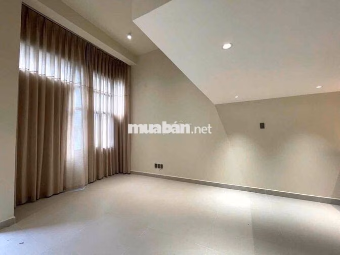 Bán Căn hộ Hưng Vượng PMH Quận 7, 71m2 nhà đẹp, Giá nhỉnh 3 tỉ