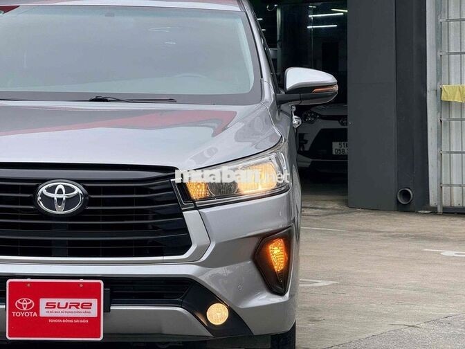 Bán Innova 2.0E số sàn 2023 - Xe 1 chủ giá còn bớt