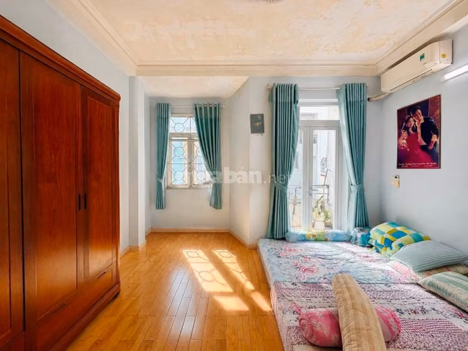 ⭐️Nhà 3 lầu DT:4,5x18m Cao cấp hẻm 8m Vũ Ngọc Phan, P13, Q.Bình Thạnh