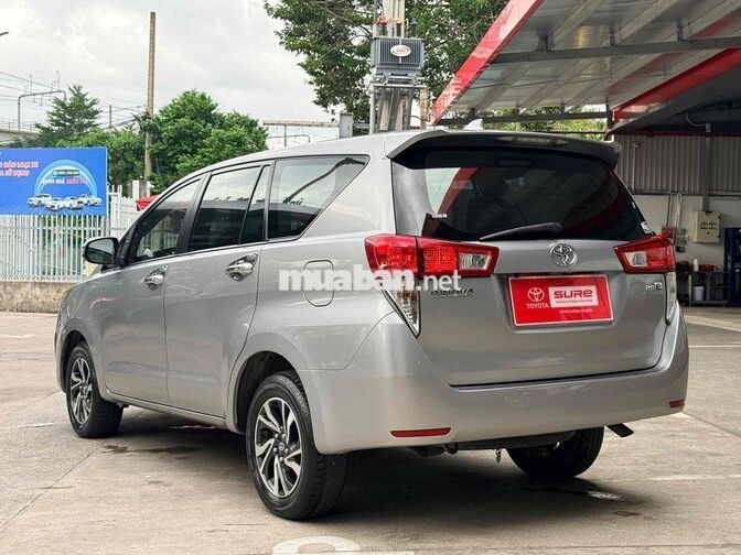 Bán Innova 2.0E số sàn 2023 - Xe 1 chủ giá còn bớt