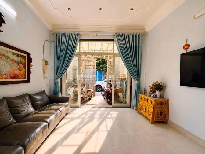 ⭐️Nhà 3 lầu DT:4,5x18m Cao cấp hẻm 8m Vũ Ngọc Phan, P13, Q.Bình Thạnh