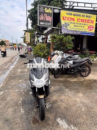 Honda Air Blade Đen