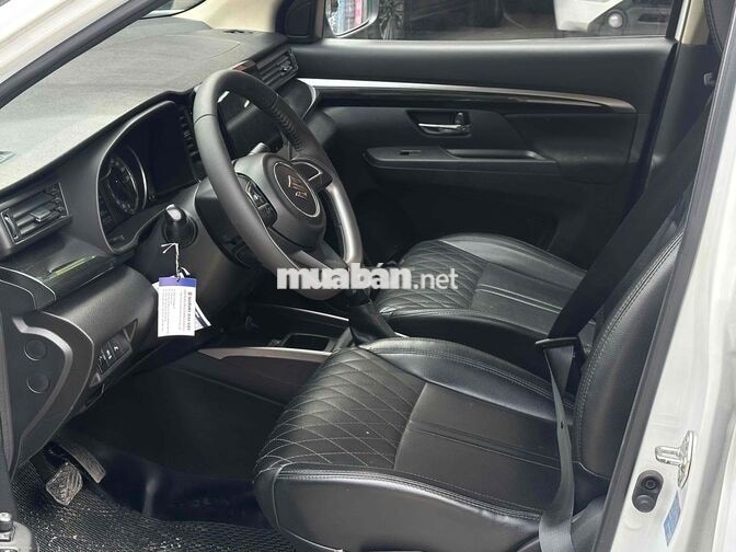 Suzuki XL7 2023 Trắng Tự động 79000 km