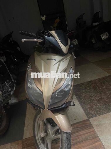 Honda Air Blade Thể thao Vàng đồng
