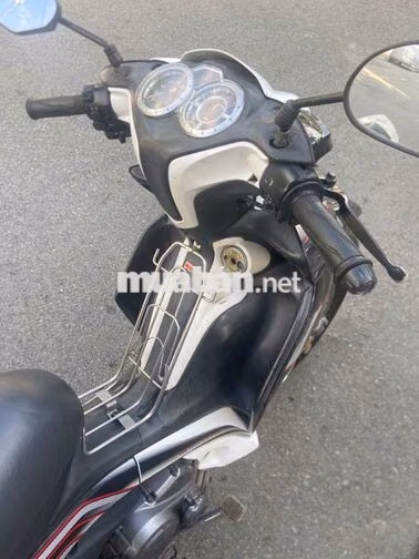 Yamaha Jupiter RC 2011 Đen trắng