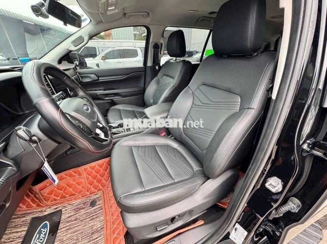 Ford Everest Nextgen 2024 xe đẹp giá mềm Odo thấp
