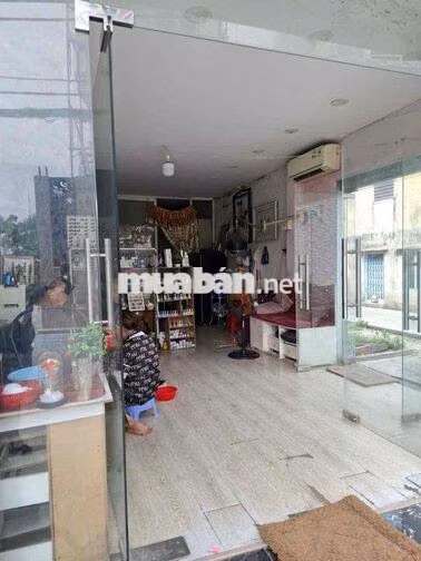 Bán nhà MT Kinh doanh 4x10 .2 tầng 2pn 2tolet sổ hồng riêng