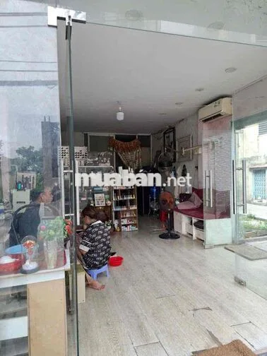 Bán nhà MT Kinh doanh 4x10 .2 tầng 2pn 2tolet sổ hồng riêng