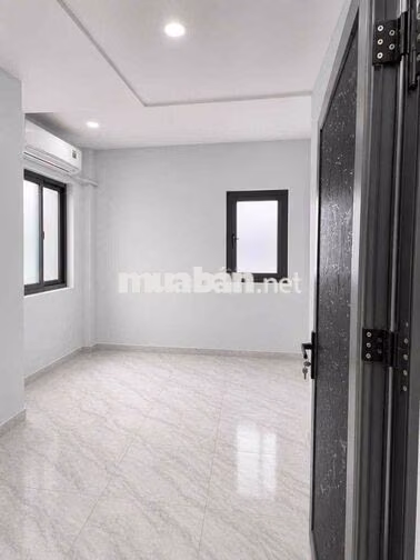 CĂN GÓC THOÁNG,3 TẦNG CÒN MỚI ĐẸP