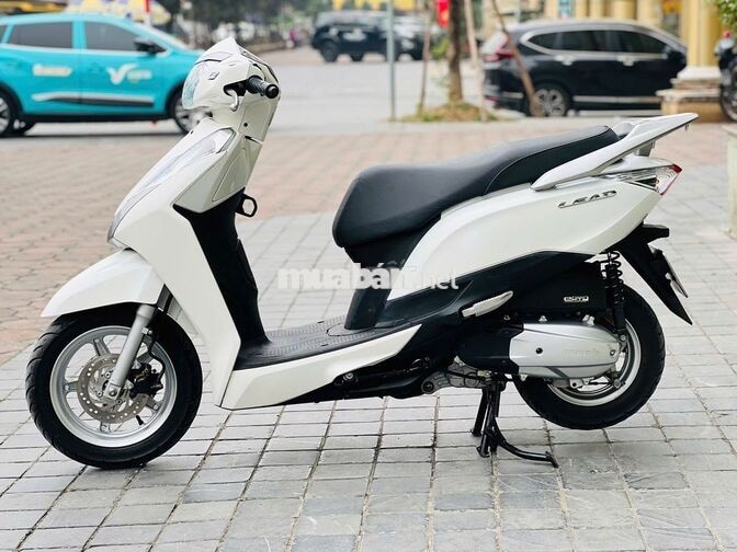 Honda Lead 125 2016 Trắng Zin xe đjep chính chủ