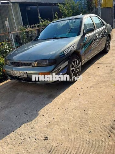 Nissan Bluebird 1.8L Xám Nhật Bản