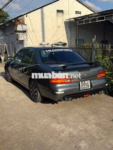 Nissan Bluebird 1.8L Xám Nhật Bản