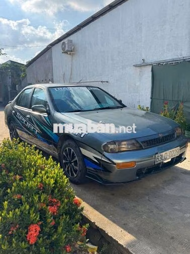 Nissan Bluebird 1.8L Xám Nhật Bản