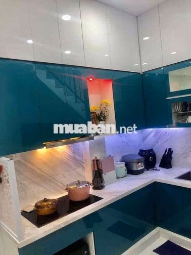 QUẬN 1 - 94m2 DTSD - 4 TẦNG - 3PN - CHỈ 5.2 Tỷ