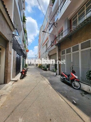 NHÀ PHỐ KDC HỒNG ĐÀO GẦN CÂN NHƠN HOÀ