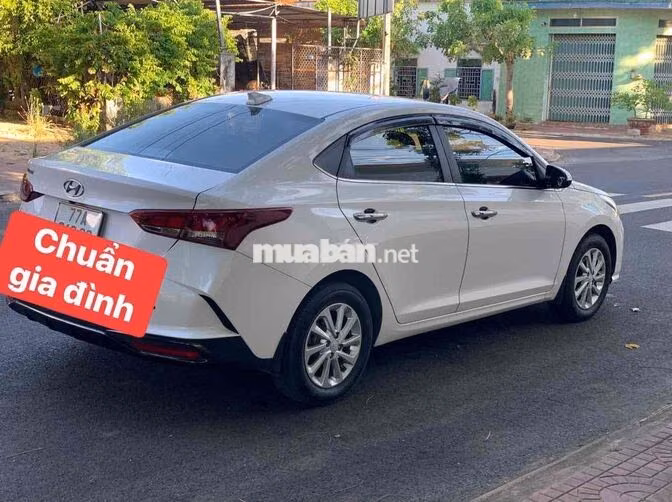 Hyundai Accent 2023 Bản đủ Số sàn Trắng