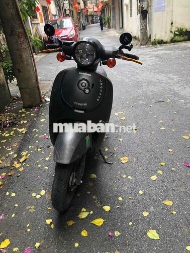 Hyosung Scooter Tự động màu Đen