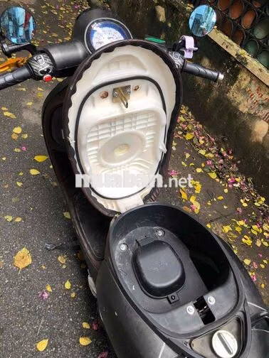 Hyosung Scooter Tự động màu Đen